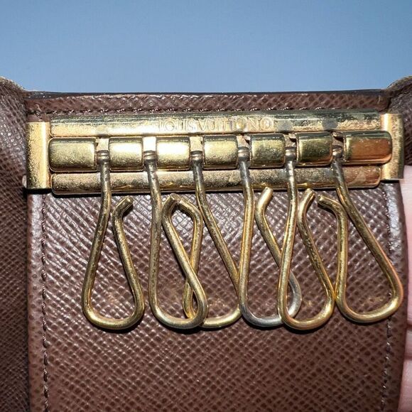 Louis Vuitton Damier Ebene Multicles 6 Key Holder Code CT0026 - Picture 8 of 13